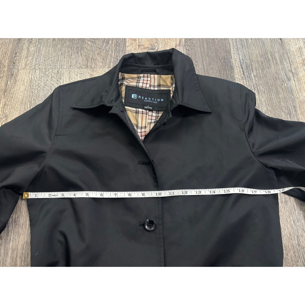 Kenneth Cole Reaction Women Black Trench Coat Plaid Lining Belted Jacket Size S - Picture 3 of 5
